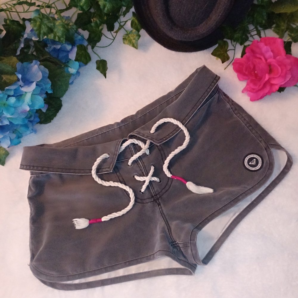FINAL PRICE ✨**Vintage** Roxy Shorts